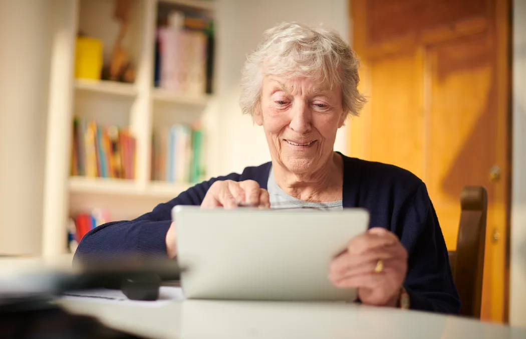 Woman browsing the internet.